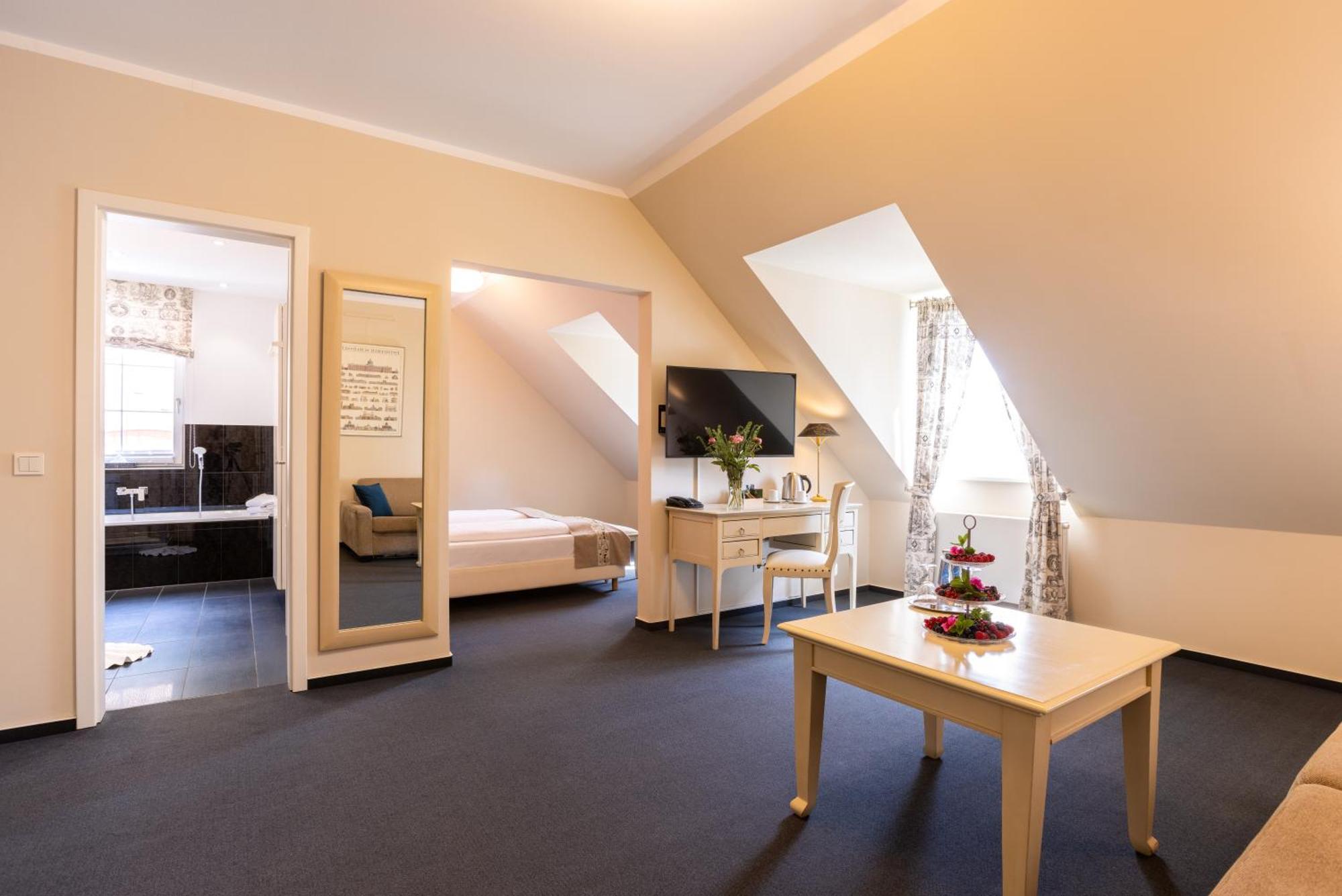 Café Wildau Hotel&Restaurant am Werbellinsee Schorfheide Buitenkant foto