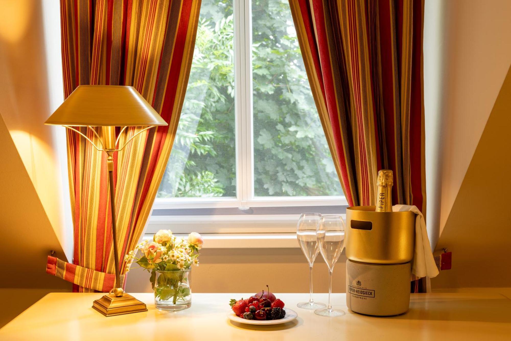 Café Wildau Hotel&Restaurant am Werbellinsee Schorfheide Buitenkant foto